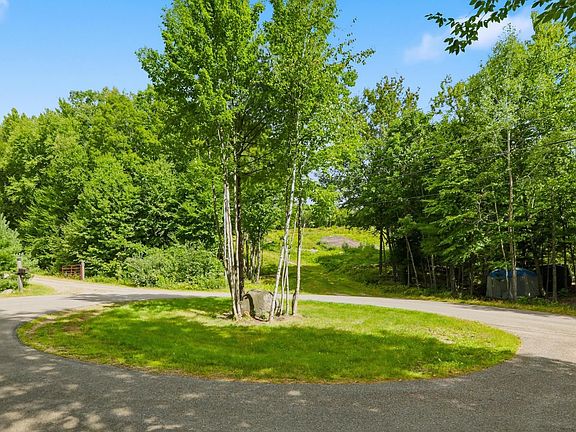 4th image of 00 Oakcrest Road #8