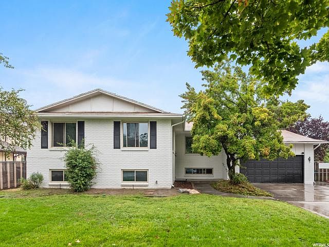 1st image of 1112 W Walden Park Dr