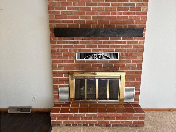 2nd image of 519 N Hoffman St