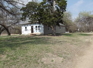 22616 NW 12th St, Burrton, KS 67020