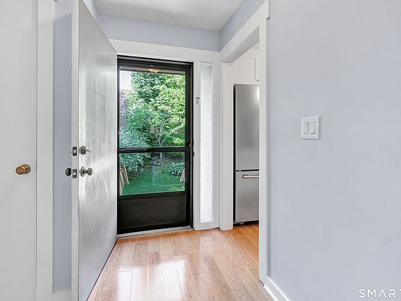 3rd image of 493 Pawnee Lane #B