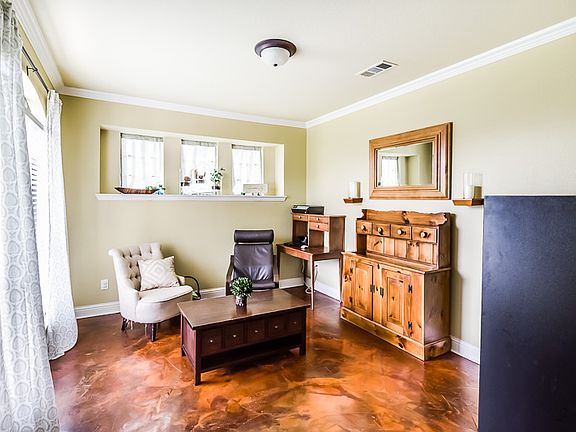 3rd image of 2909 Aurora Mist Dr