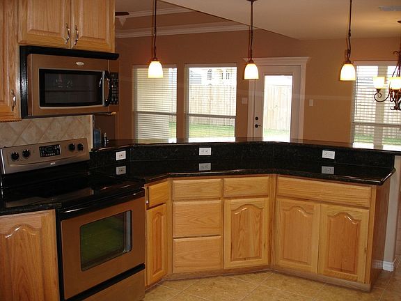 5th image of 7517 Brush Creek Dr