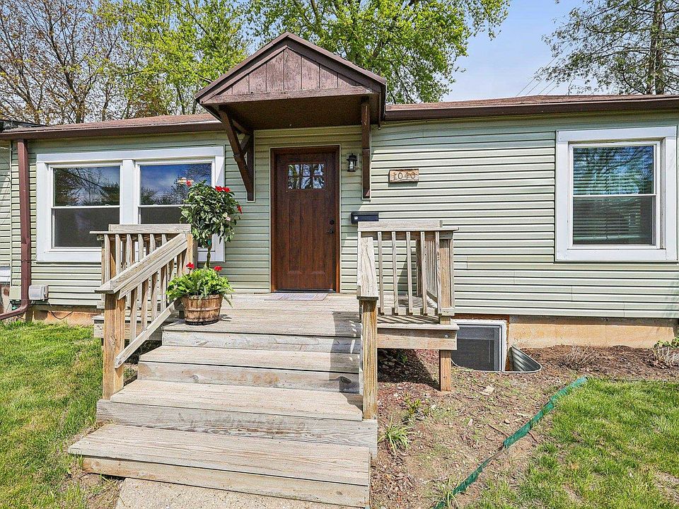 1st image of 1040 Garden Ave