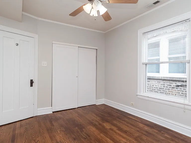 5749 N Artesian Ave #2 — Photo 14