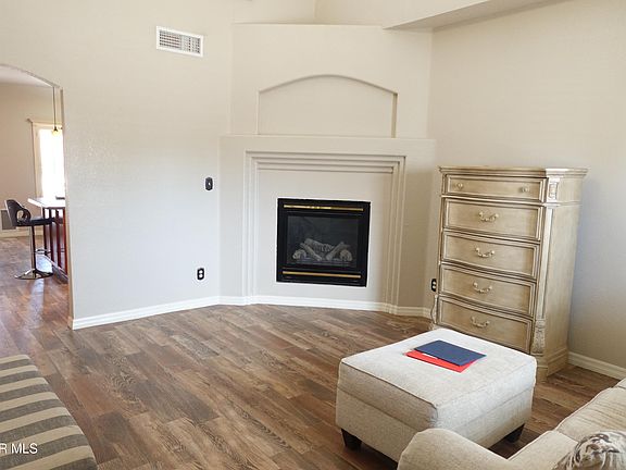2nd image of 11813 Deer Grass Cir