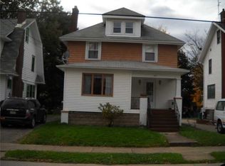297 Independence Ct, Sharon, PA 16146