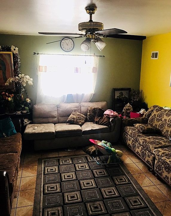 1st image of 3051 Fashion Ave