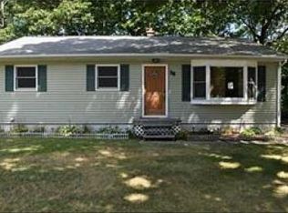 38 Vermont Dr, Oakdale, CT 06370