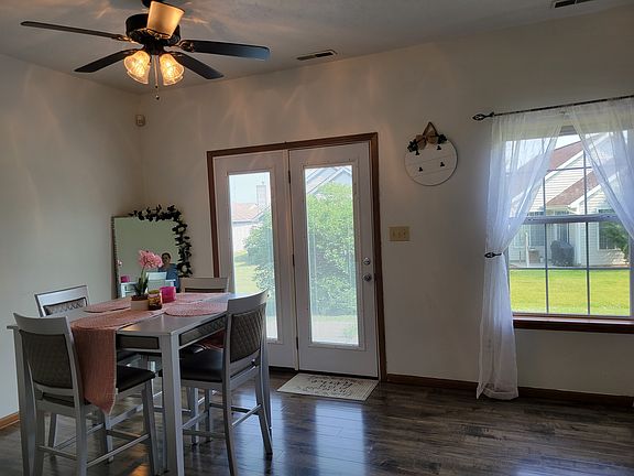 4th image of 609 Cahill Ln