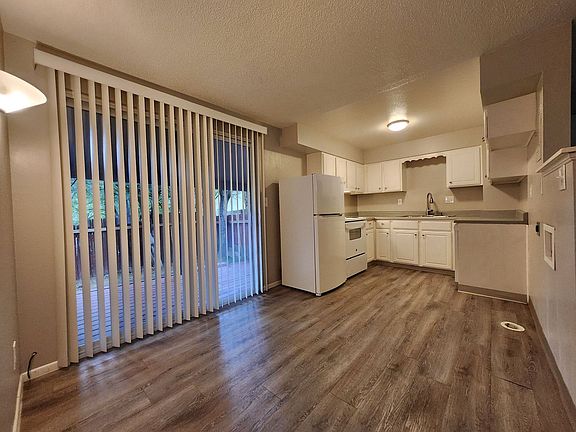 5th image of 1624 S Cascade Ave #1624SA-F