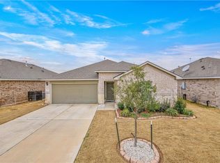 2424 Mulligan Ln, Navasota, TX 77868