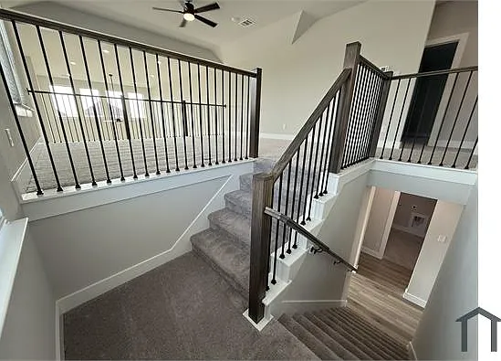 2401 Overlook Dr — Photo 14