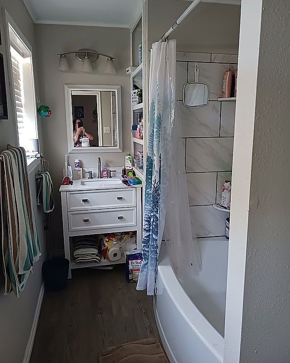 1st image of 115 Sequoia Dr