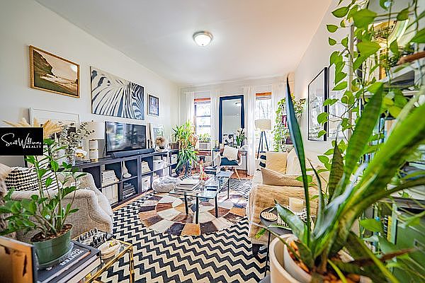 1st image of 506 Eastern Pkwy #2D