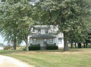 23498 Schneider Dr, Jerseyville, IL 62052