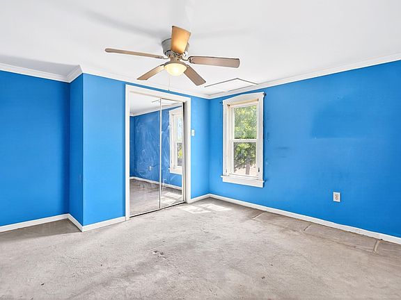 21st image of 335 Taylor Ave