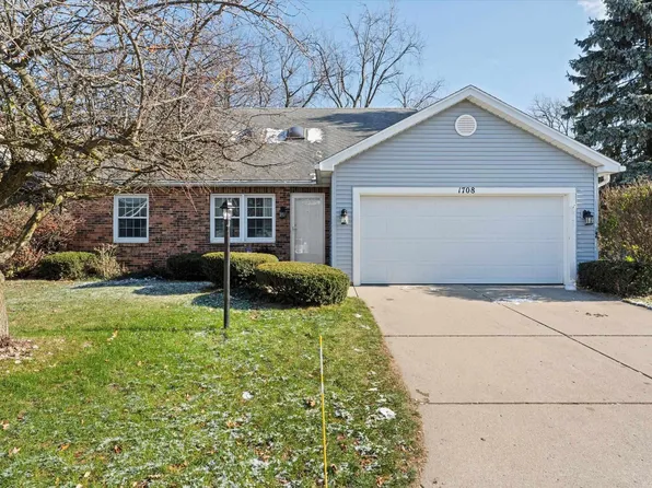 1708 Lowell Wood E, Mishawaka, IN 46545
