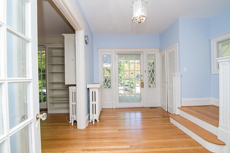 2930 Newark St NW, Washington, DC 20008 | Zillow