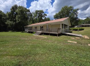 15 Art Rd, Hattiesburg, MS 39402