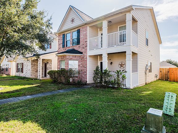 3rd image of 11737 Jelicoe Dr