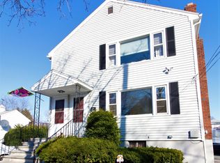 71 Trowbridge St #1A, Belmont, MA 02478