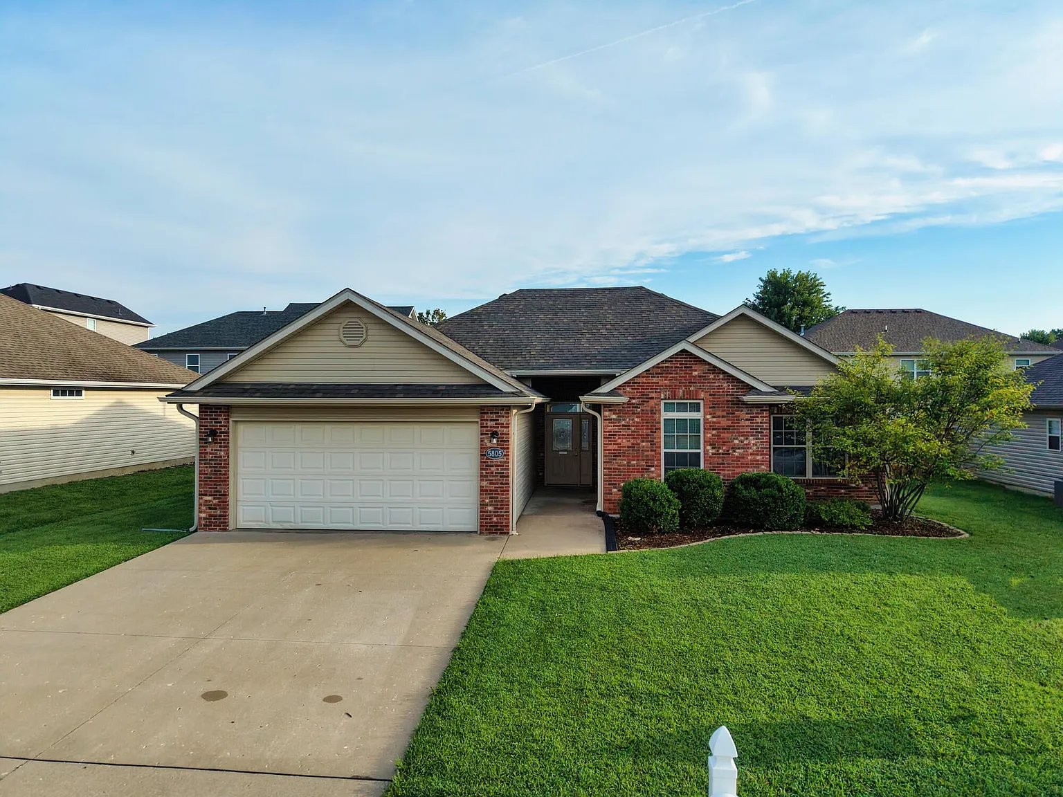 3 bed, 1431 sqft, $1,850 — Photo 2