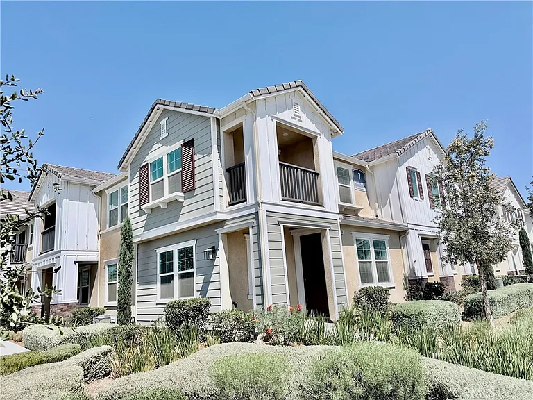 4116 E Coronado Privado — Photo 3