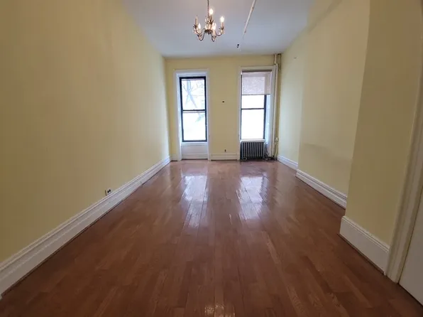 108 West 71st Street image 1 of 10