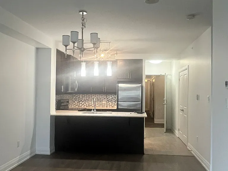 15 Maple Ave #1107 — Photo 3