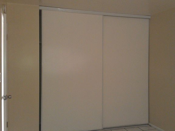 5th image of 4016 W 135th St APT D