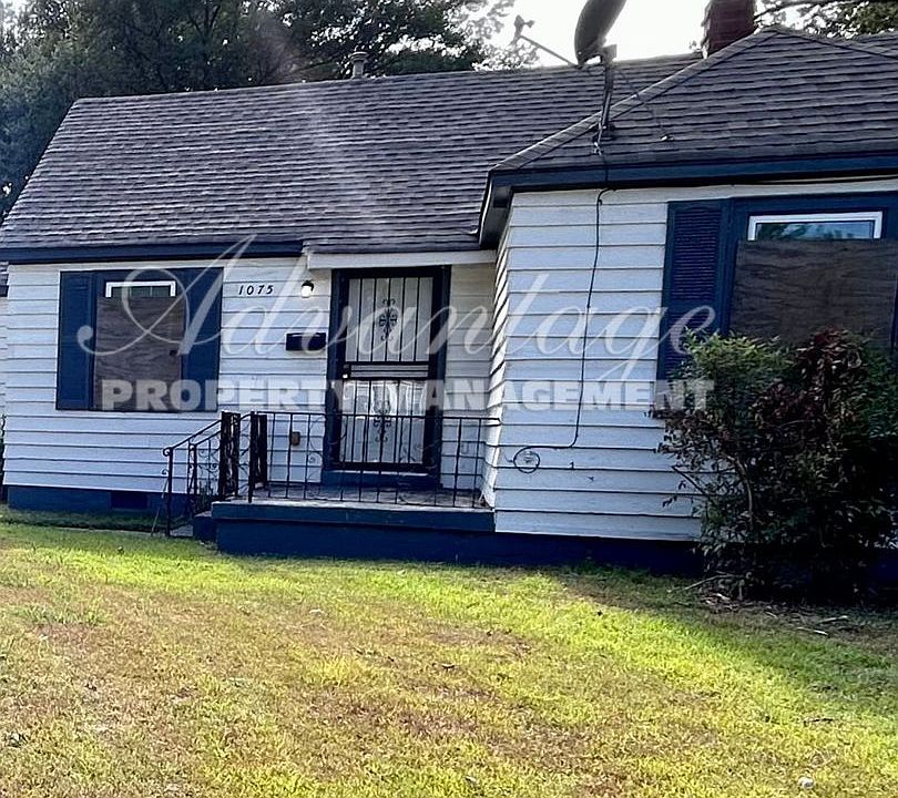 1st image of 1075 E Walthal Cir
