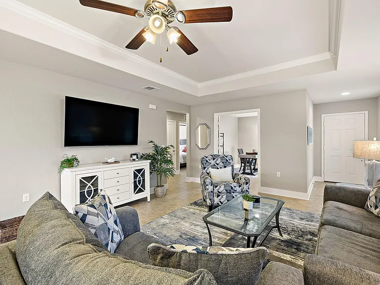 128 Alamosa Creek Ln — Photo 6