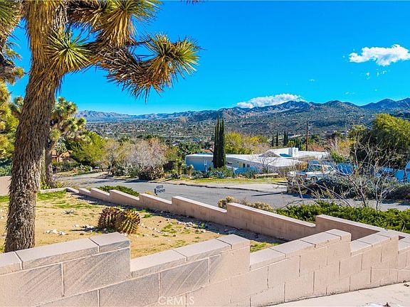 5th image of 54660 Benecia Trl