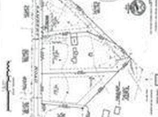 3 Lambert Rd, Brewer, ME 04412