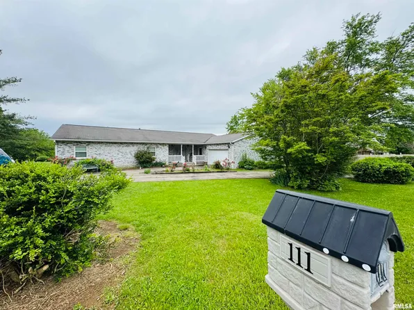 111 Stork St, Anna, IL 62906