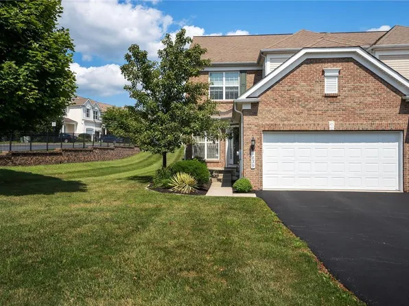 1839 Emerald Dr, Orefield, PA 18069