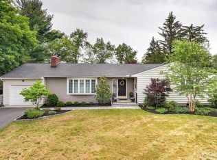 44 Demott Ln, Somerset, NJ 08873