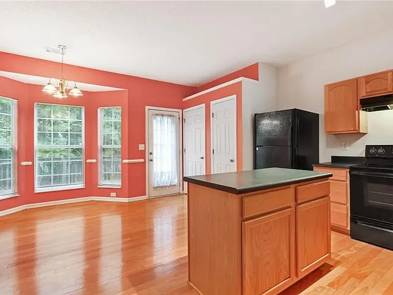 2849 Parkway Close — Photo 13