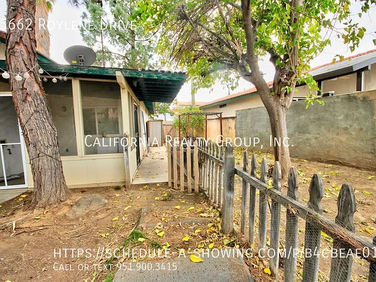 25662 Roylene Dr — Photo 18