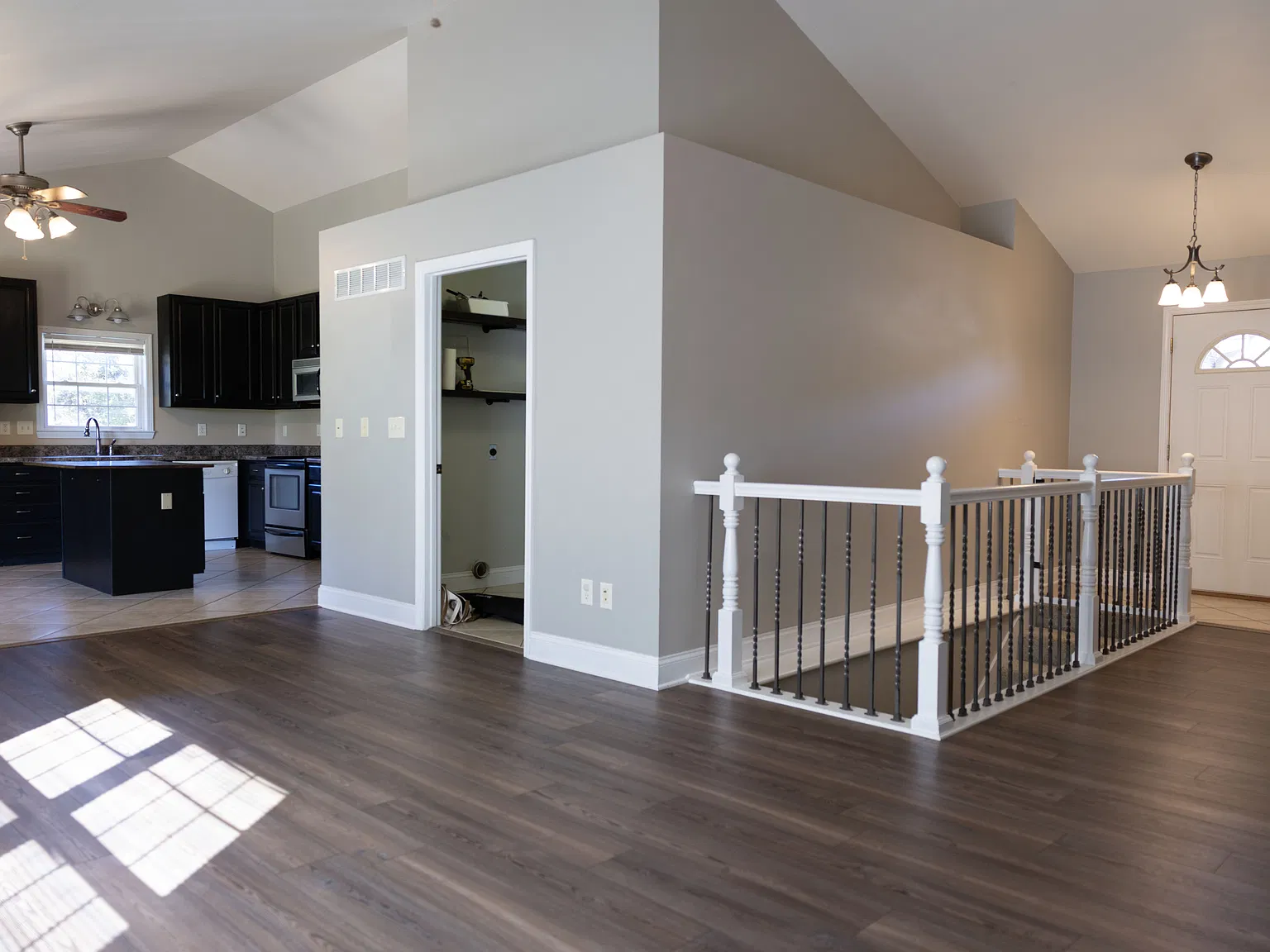 2 bed, 1475 sqft, $1,575 — Photo 3