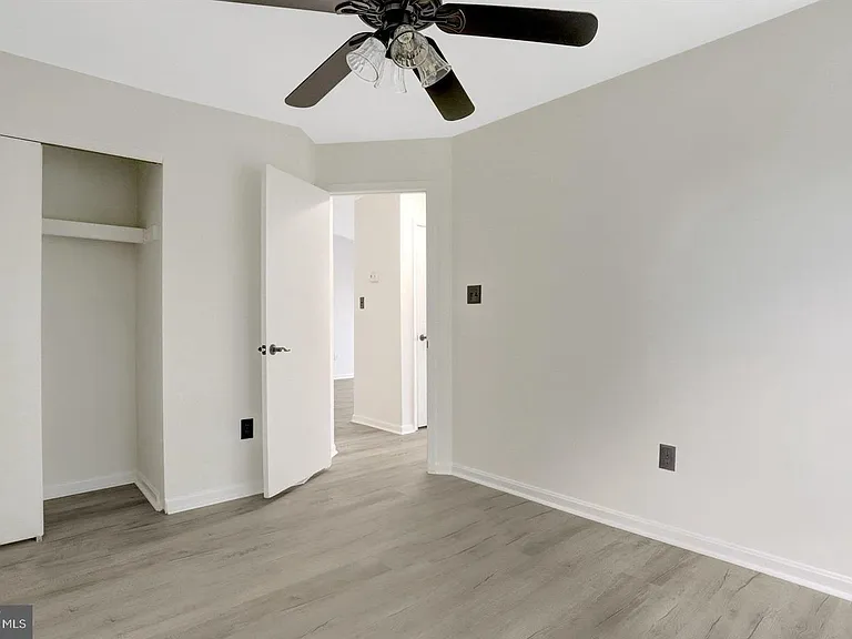 8627 Beekman Pl #C-27C — Photo 3