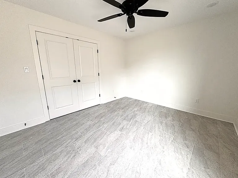 240 Wolf Den Ln — Photo 13