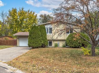 1194 Union Ct, Hastings, MN 55033