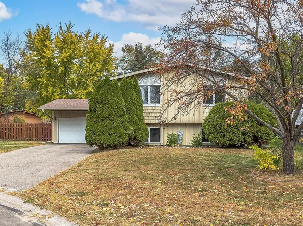 1194 Union Ct, Hastings, MN 55033
