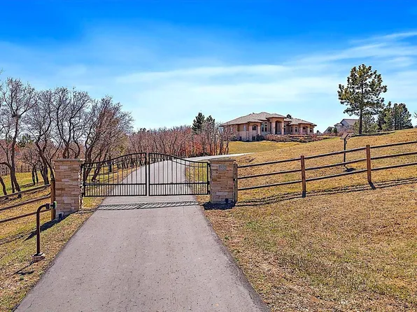1552 Colt Circle, Castle Rock, CO 80109