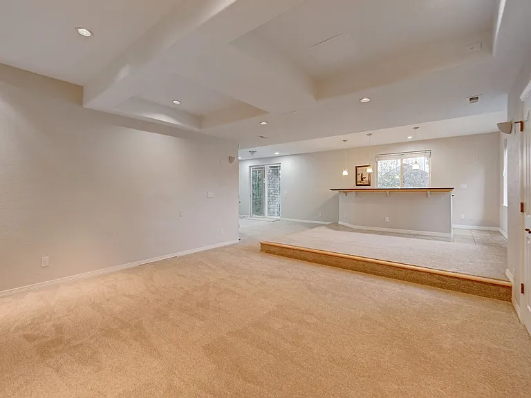 22848 E Euclid Cir — Photo 24