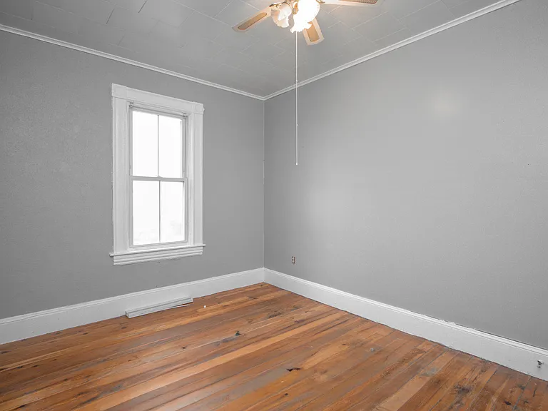 406 Front St #1 — Photo 21