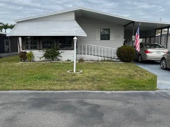 582 Waveside Dr, Melbourne, FL 32934