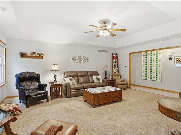 4th image of 4814 Sebastian Dr